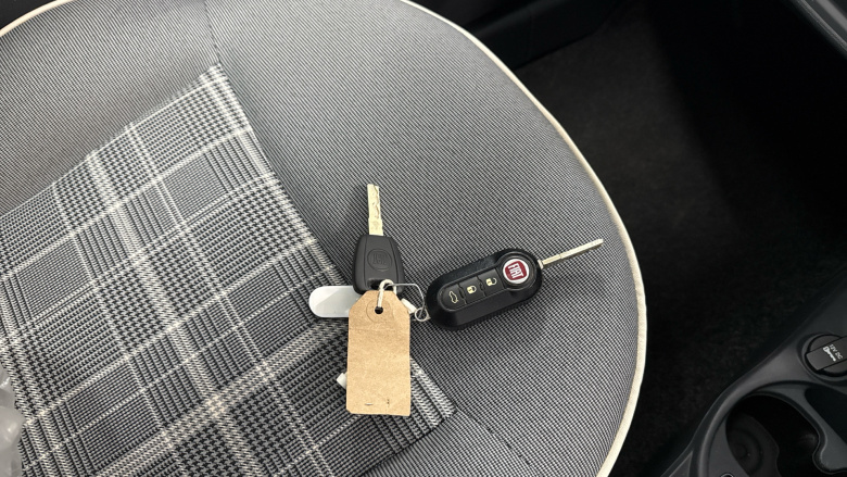 Fiat 500 1.2 Lounge 3dr Petrol Hatchback